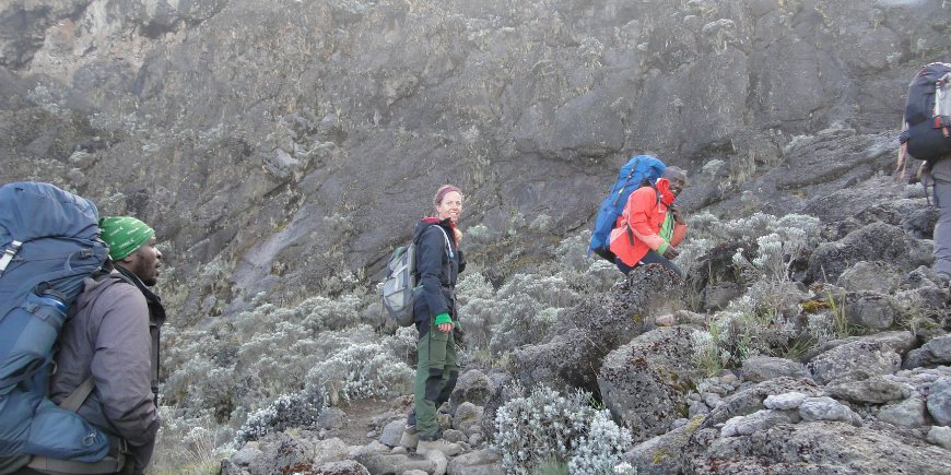 begin bij de Baranco wall