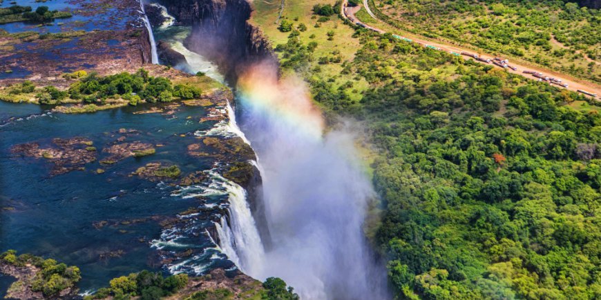 Regenboog over Victoria Falls