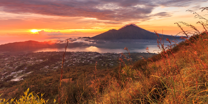 Balinese zonsopgang op Mount Batur