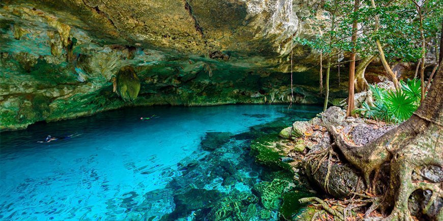 De prachtige Cenote Dos Ojos in Tulum